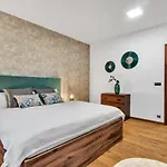Adelka 102 Apartmán *